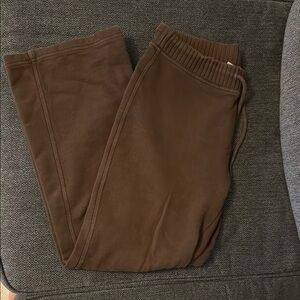 Liz Claiborne Brown Sweatpants Soft Cotton Blend. (Not very long)
